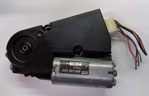 2002 - 2006 MITSUBISHI LANCER SUNROOF MOTOR MN126654 