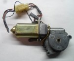 1994 - 2004 LAND ROVER FRONT/REAR SUNROOF MOTOR EGQ100230 