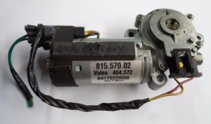 2000 - 2005 BUICK LESABRE SUNROOF MOTOR 25708336; 25696864 