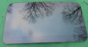 2008 - 2010 BMW 528i SEDAN SUNROOF GLASS 54137033533; 54-13-7-033-533 