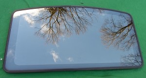 AFTERMARKET ASC MODEL 950 INBUILT SUNROOF GLASS PANEL 