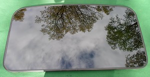 2007 TOYOTA CAMRY OEM SUNROOF GLASS 63201-AA030; 63201AA030 
