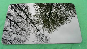 1996 - 1999 MERCEDES BENZ E300 OEM FACTORY SUNROOF GLASS 210-780-02-21 