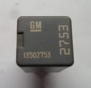 GM DENSO OEM RELAY 13502753; 2753 
