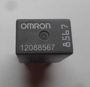 GM OMRON OEM RELAY 12088567; 8567 