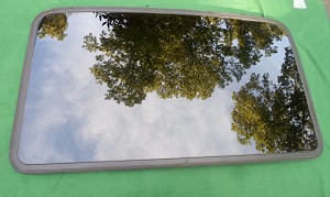 2001 TOYOTA SEQUOIA LIMITED,SR5 SUNROOF GLASS 63204-0C010; 632040C010 